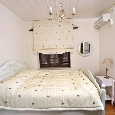 Villa Aegean Diamonds Boutique Loutraki (Skopelos)