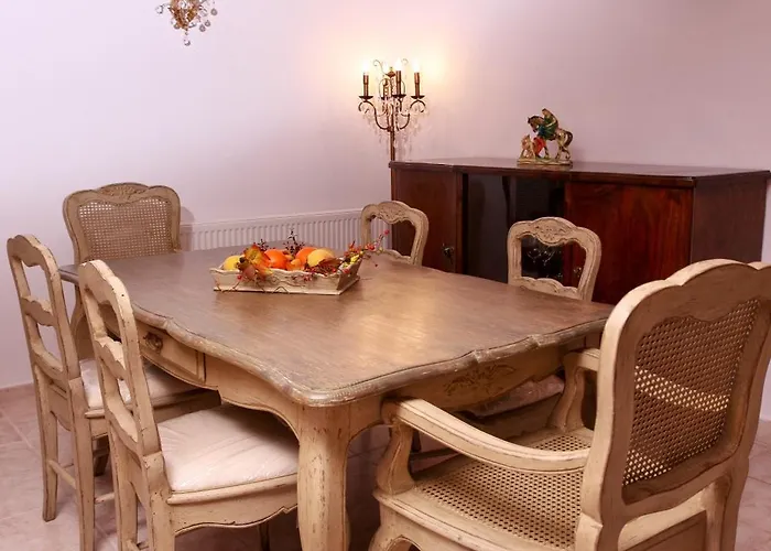 Aegean Diamonds Boutique * Loutraki (Skopelos)